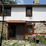 Pisanata House