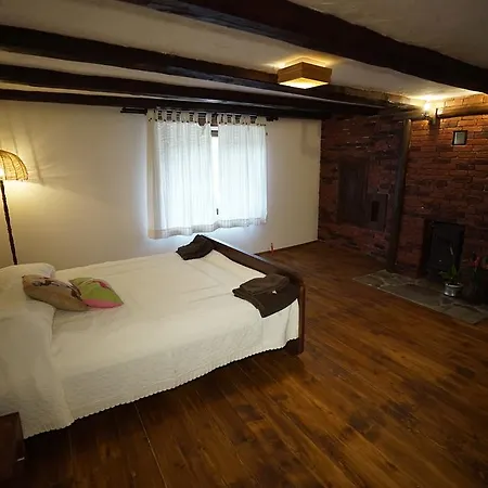 Pisanata House